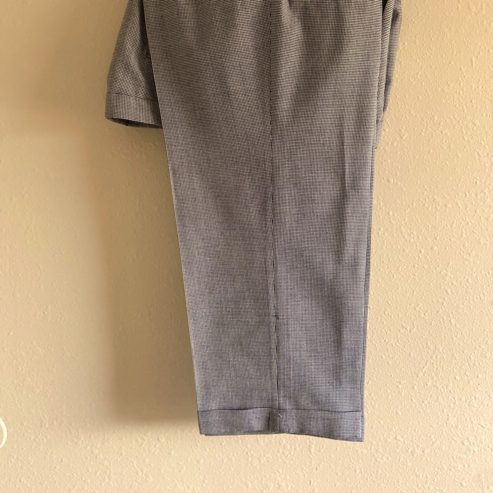 Perry Ellis men’s dress pants, size 40X30